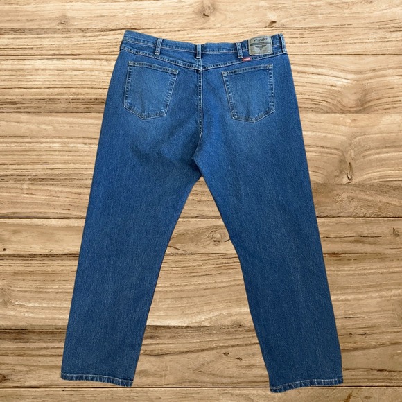 Wrangler Men's Jeans 40x30 Blue Denim Premium Regular Straight Fit Pockets - Picture 2 of 7